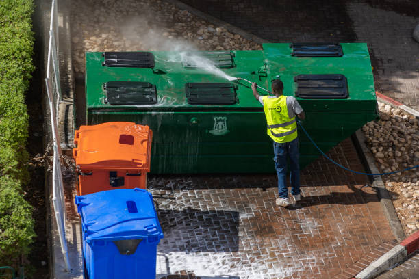 Best Concrete Pressure Washing  in Moxee, WA